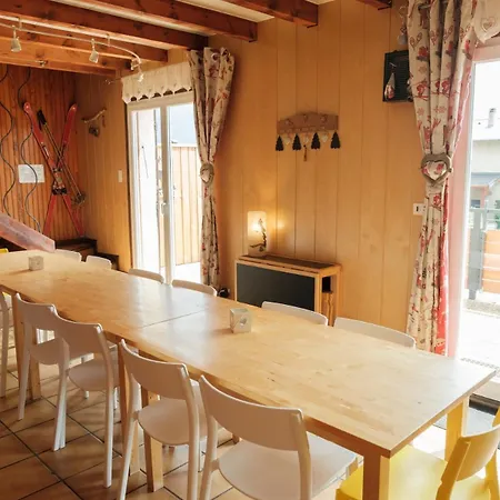 Altitude 1684 - Grand 13 Pers Avec Terrasse A Font-romeu דירה Font-Romeu-Odeillo-Via